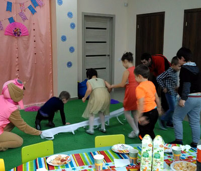 День рождения в стиле Щенячьего патруля в развивающем клубе Шелковые детки