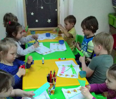 Подготовка к школе детей от 4 до 5 лет в клубе Шелковые детки