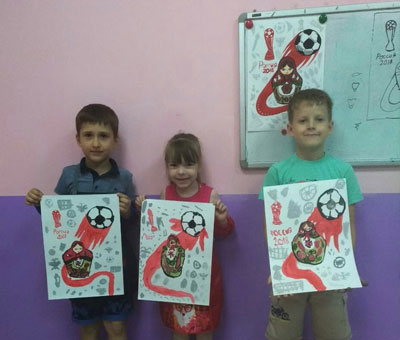 рисование футбола в детском клубе Шелковые детки
